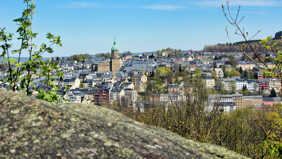 View from the "Devil's Pulpit" in Buchholz to Annaberg. Photo: Chris Bergau